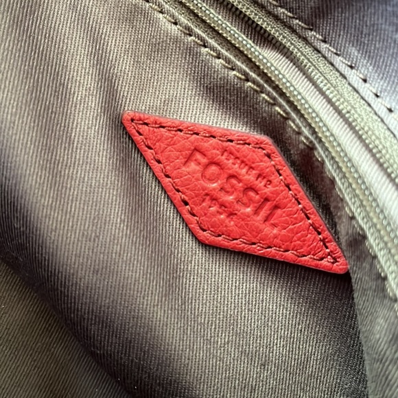 Red Genuine Leather Fossil Satchel Bag/Purse - Picture 9 of 11